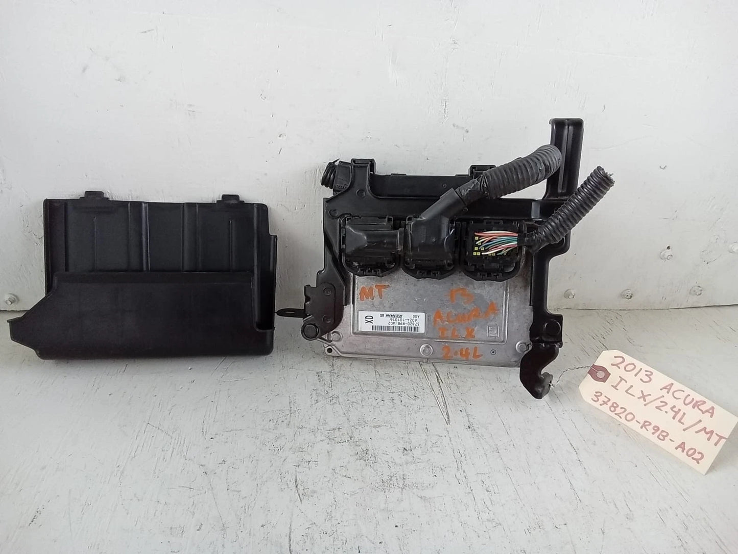2013-2014 ACURA ILX 2.4L MT ENGINE COMPUTER CONTROL MODULE ECU ECM 37820-R9B-A02