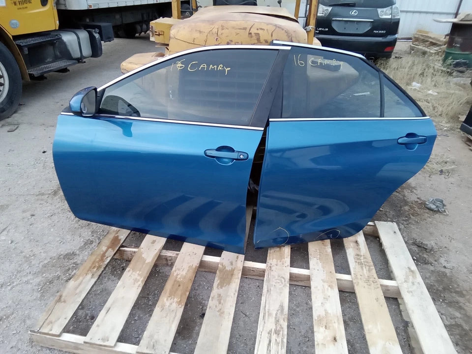 2015 2016 2017 TOYOTA CAMRY FRONT AND REAR LEFT DRIVER SIDE DOORS SET(2 DOORS)
