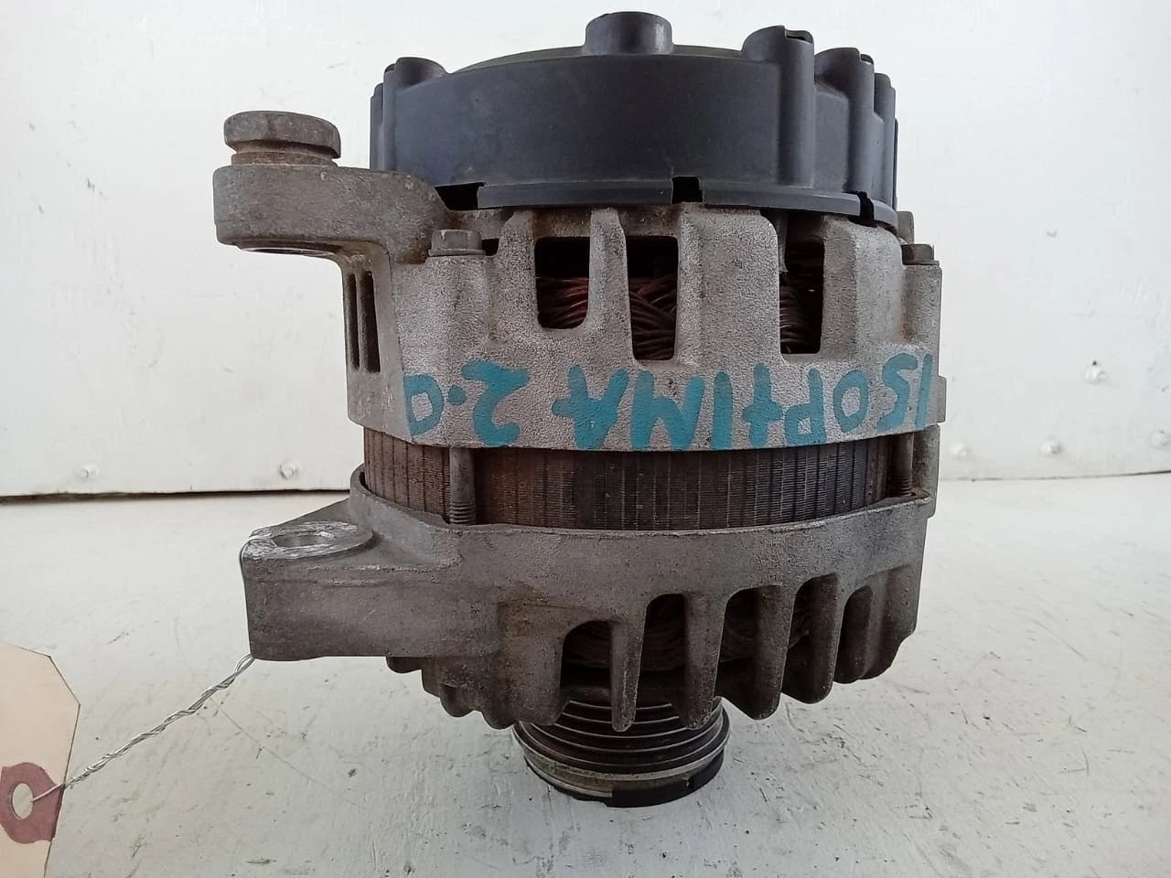2014-2015 KIA OPTIMA 2.0L ALTERNATOR GENERATOR - 37300-2G850 | 2612490 B
