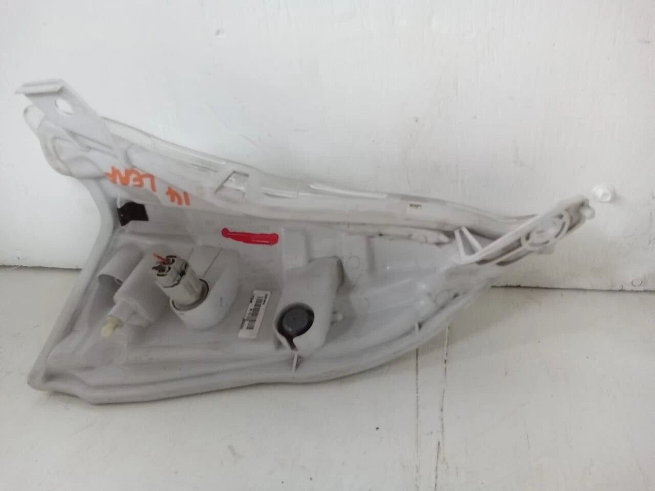 2011 - 2017 NISSAN LEAF TURN SIGNAL LIGHT RIGHT PASSENGER SIDE - 261803NF0A
