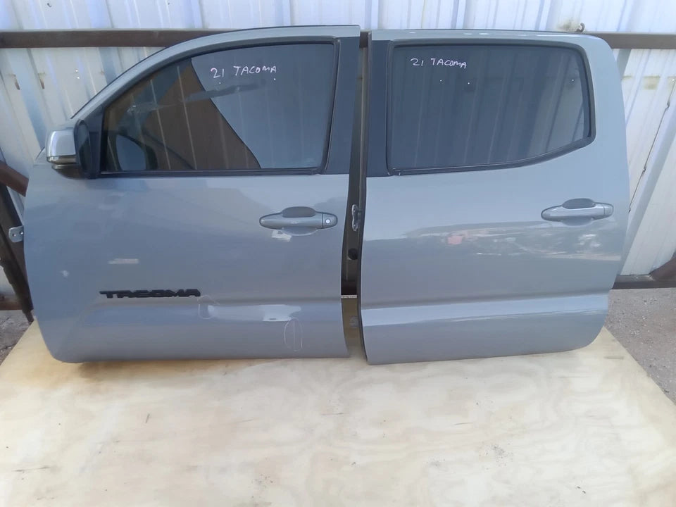 16 17 18 19 20 21 22 23 TOYOTA TACOMA CREW CAB FRONT AND REAR LEFT DOORS ASSY