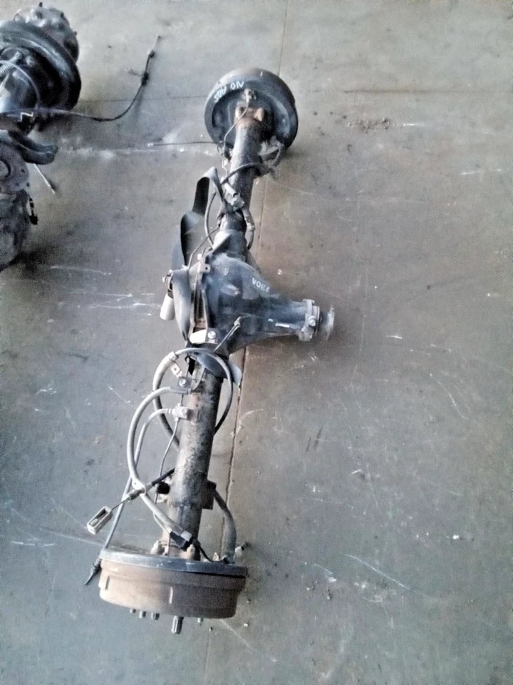 2001 2002 Nissan Frontier 2.4L 4CYL REAR END DIFFERENTIAL AXLE W/ LOCKER W/O ABS