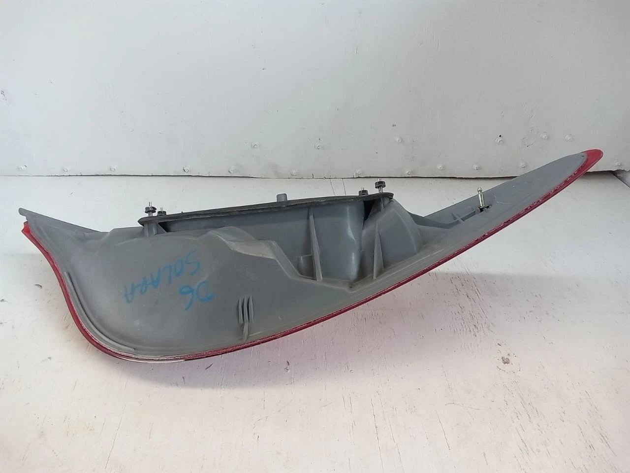 2004-2006 TOYOTA SOLARA TAIL LIGHT REAR LAMP LEFT DRIVER SIDE 06-67L, 0667L, AIP2RST