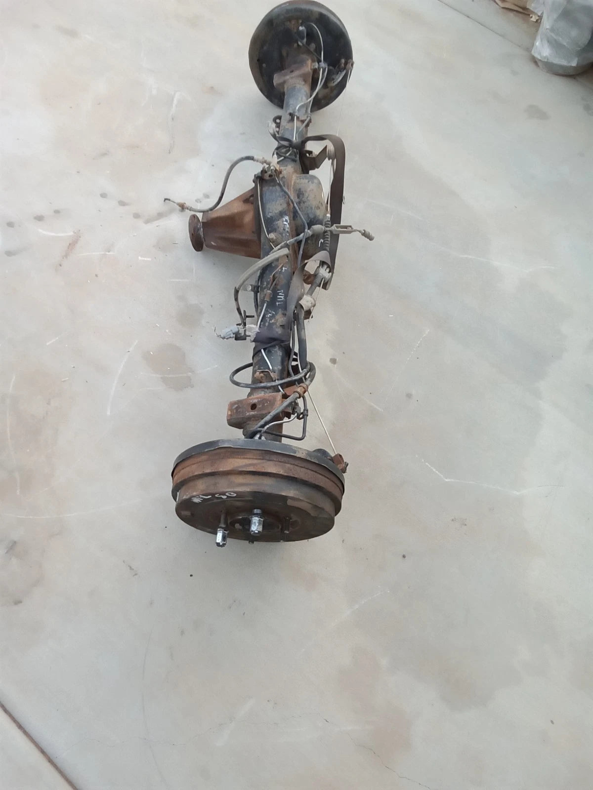 00-06 TOYOTA TUNDRA ACC CAB (1.5 DOORS) 4.7L 4WD 4X4 REAR END DIFFERENTIAL AXLE
