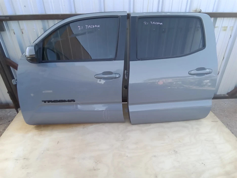 16 17 18 19 20 21 22 23 TOYOTA TACOMA CREW CAB FRONT AND REAR LEFT DOORS ASSY