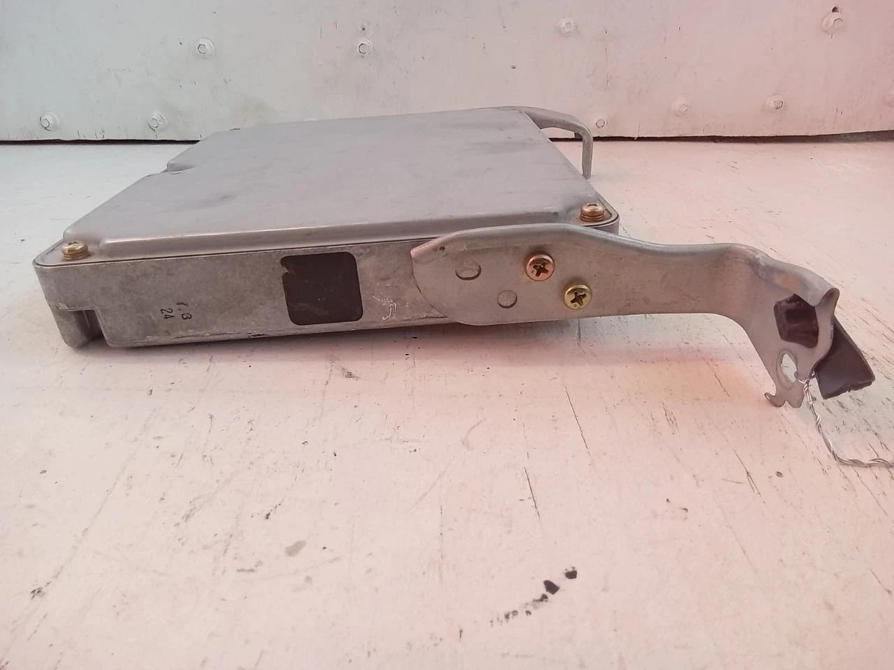 01-02 TOYOTA TUNDRA 4.7L 4WD ENGINE COMPUTER CONTROL MODULE ECU ECM 89661-0C240