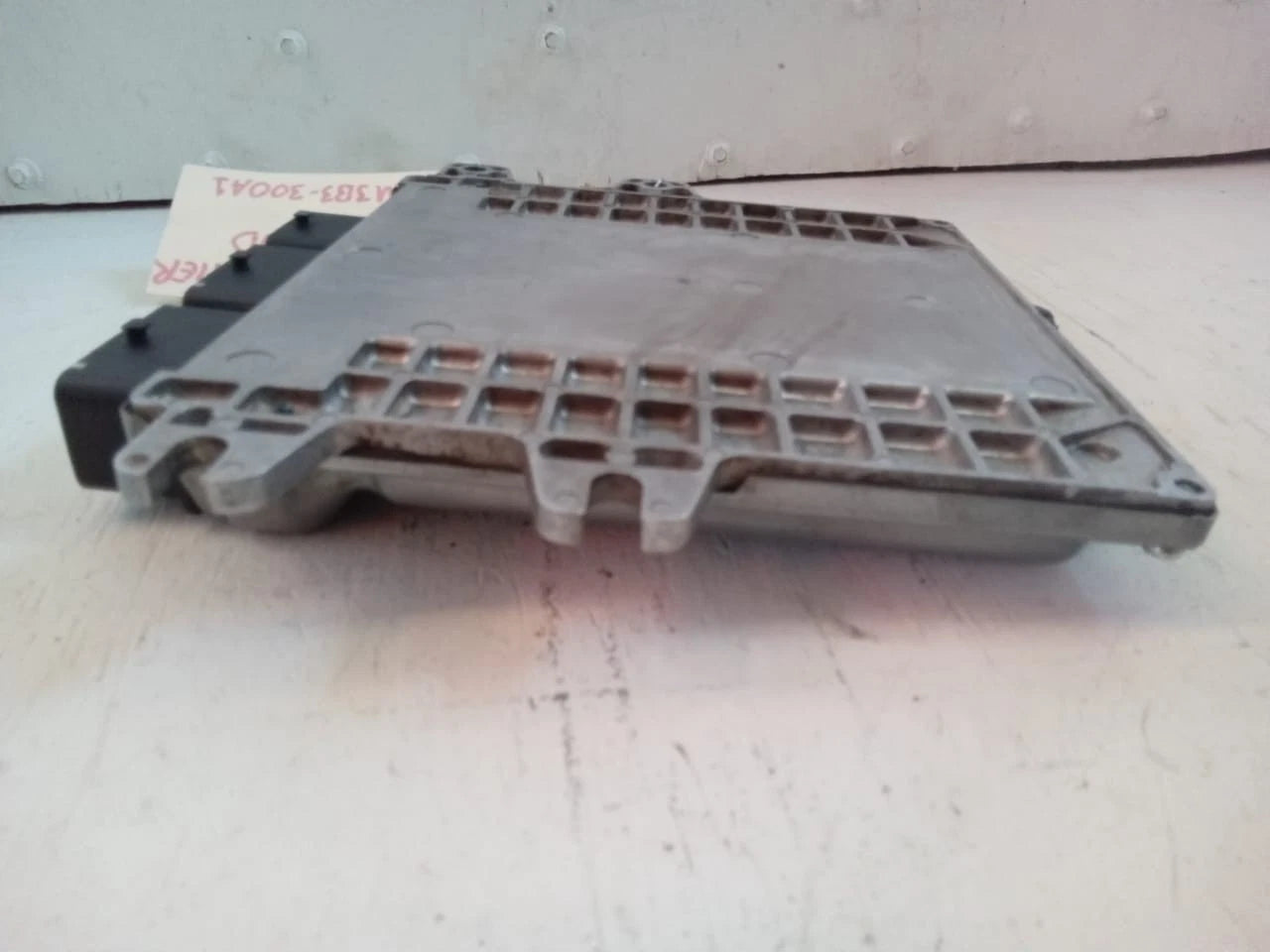 16-17 NISSAN FRONTIER 4.0L 4WD ENGINE COMPUTER CONTROL MODULE ECU ECM BEM3B3300A