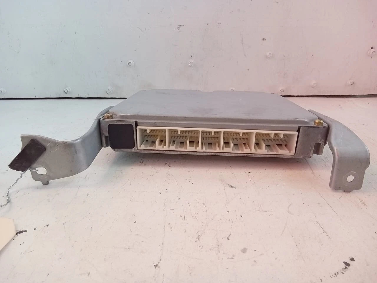 01-02 TOYOTA TUNDRA 4.7L 4WD ENGINE COMPUTER CONTROL MODULE ECU ECM 89661-0C240