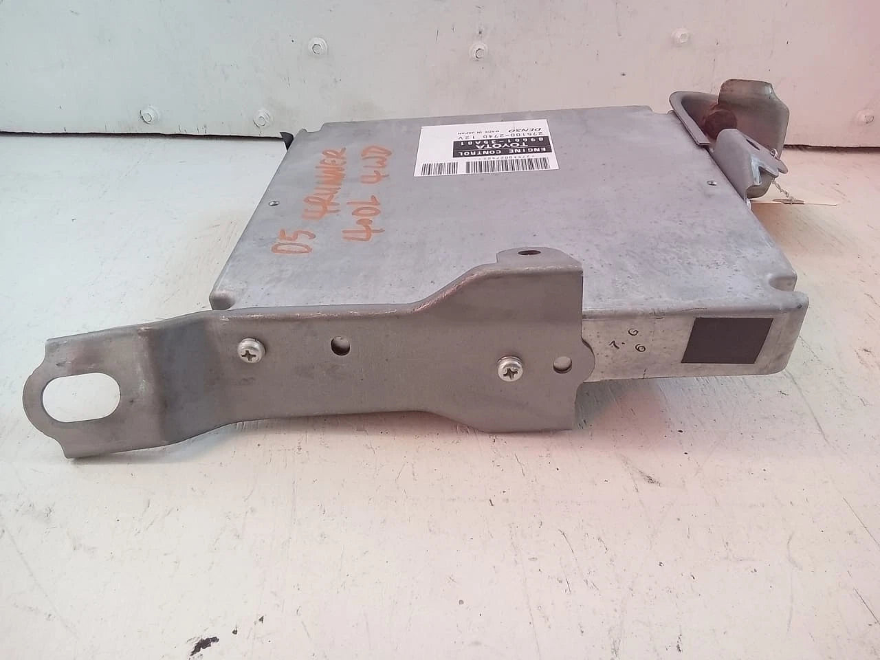 2005 TOYOTA 4RUNNER 4.0L 4WD ENGINE COMPUTER CONTROL MODULE ECU ECM 89661-35A81