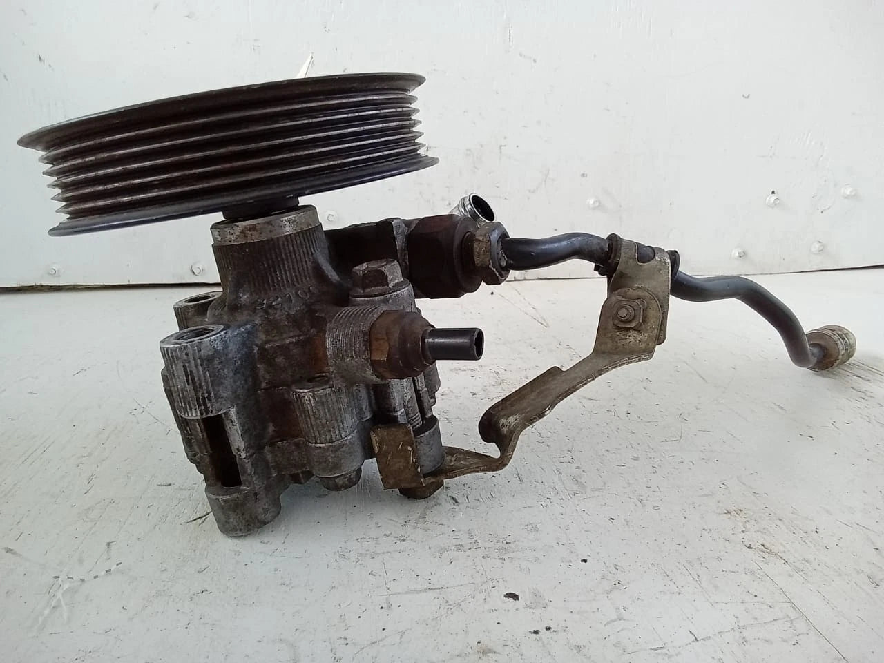 2003-2008 TOYOTA COROLLA MATRIX 1.8L POWER STEERING PUMP 44310-02101 | A6F62744