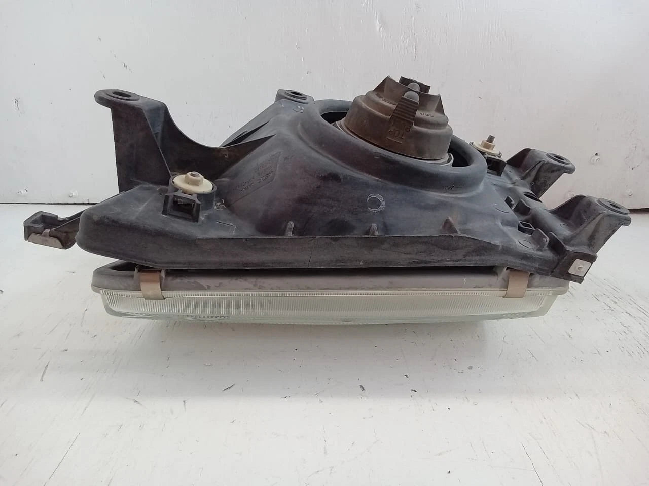 1999- 2002 TOYOTA 4RUNNER HEADLIGHT HEADLAMP LEFT DRIVER SIDE - 9922670005
