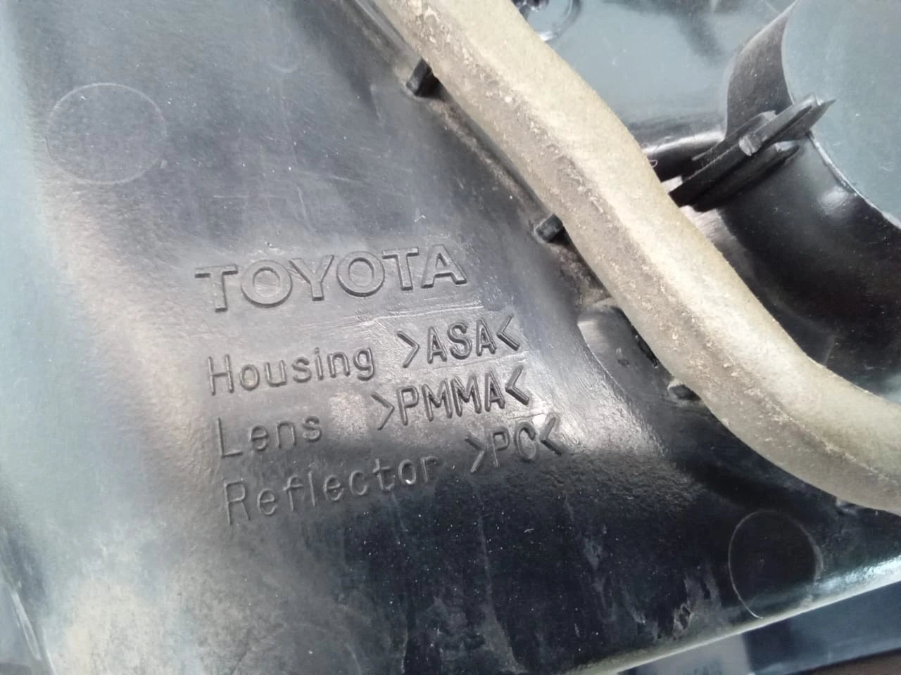 2006-2007 TOYOTA HIGHLANDER HYBRID LIMITED REAR LAMP LEFT DRIVER SIDE 81551-48090, 8155148090, TY1137-U000R