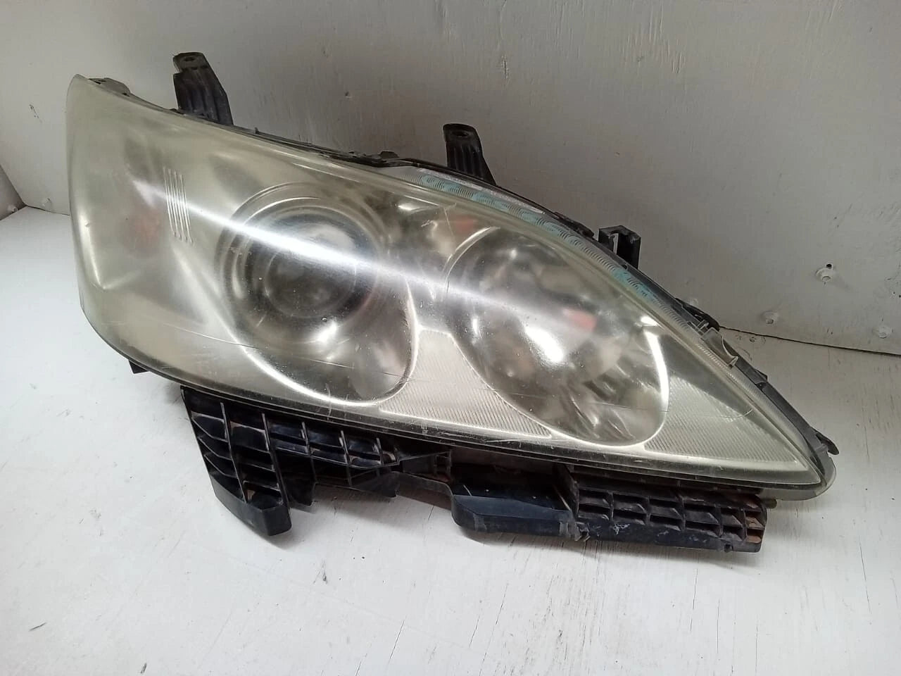 2007 - 2009 LEXUS ES350 HEADLIGHT XENON RIGHT PASSENGER SIDE 85967-52020