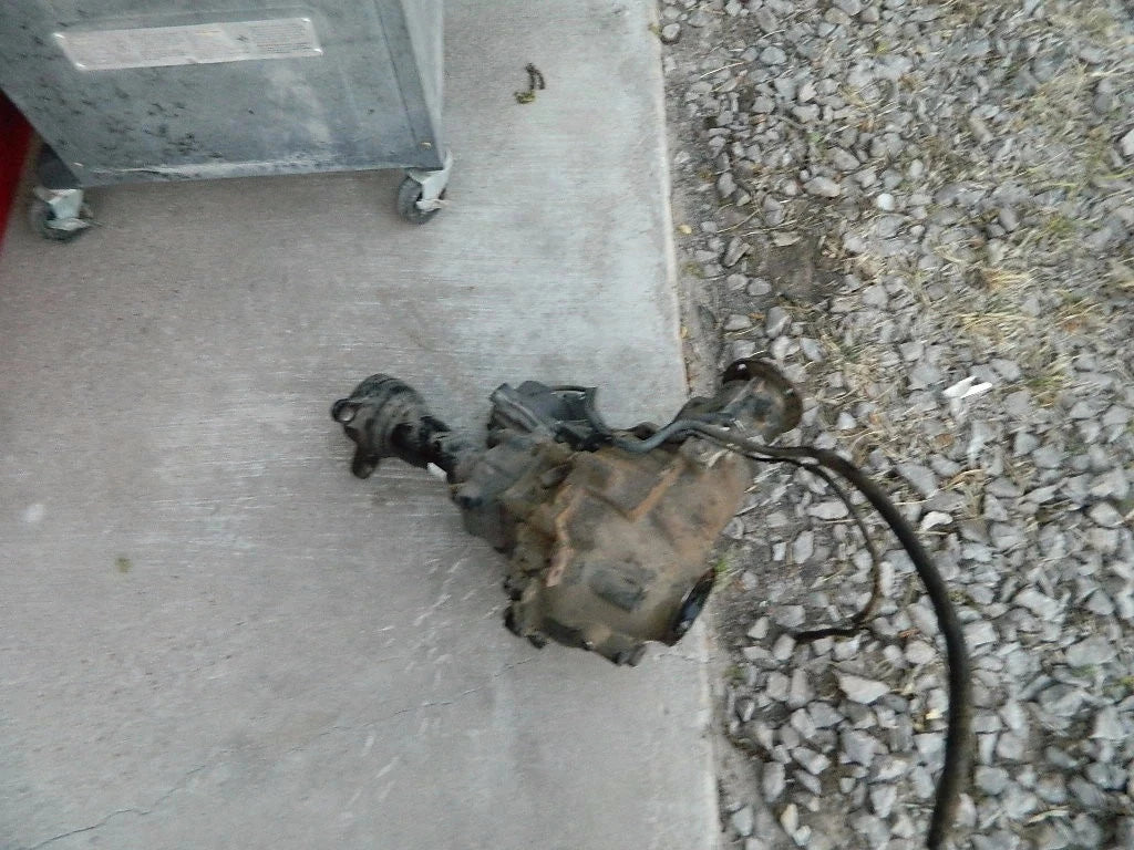 Used front differential axle with actuator for 2000-2004 Toyota Tundra 3.4L 6-cylinder 4WD, axle code A04A