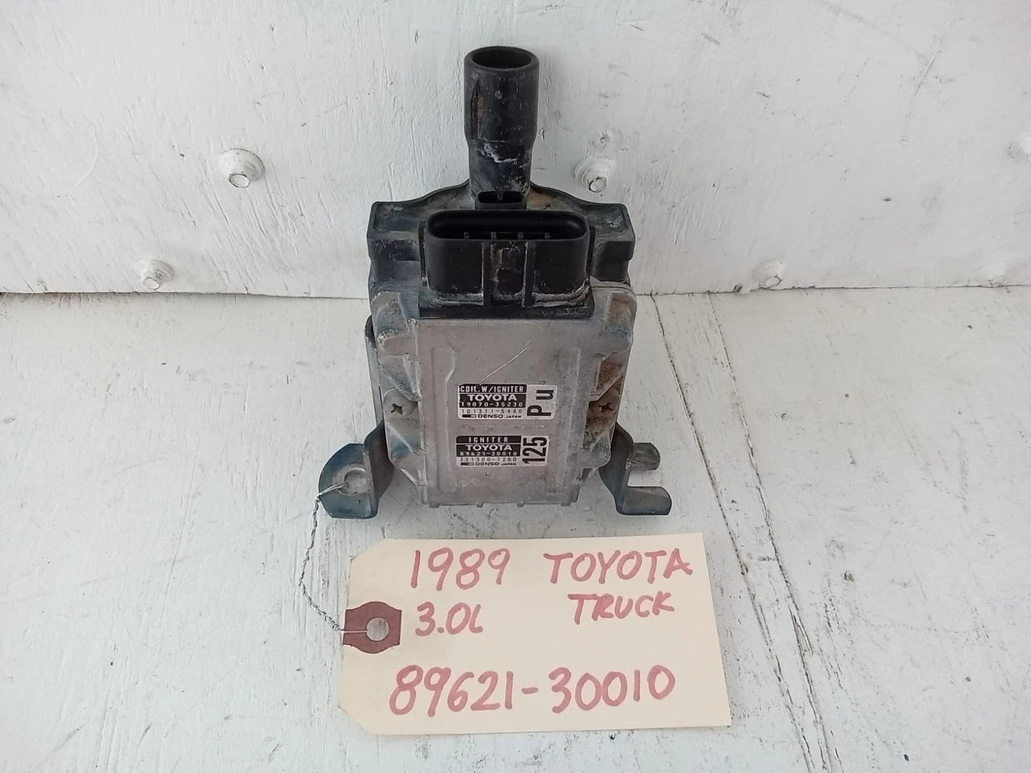 1989-1991 TOYOTA PICKUP 4RUNNER V6 3.0L IGNITION COIL IGNITER ASSY 19070-35230