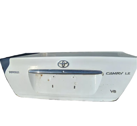 2002 2003 2004 2005 2006 TOYOTA CAMRY TRUNK LID BOOT ASSEMBLY