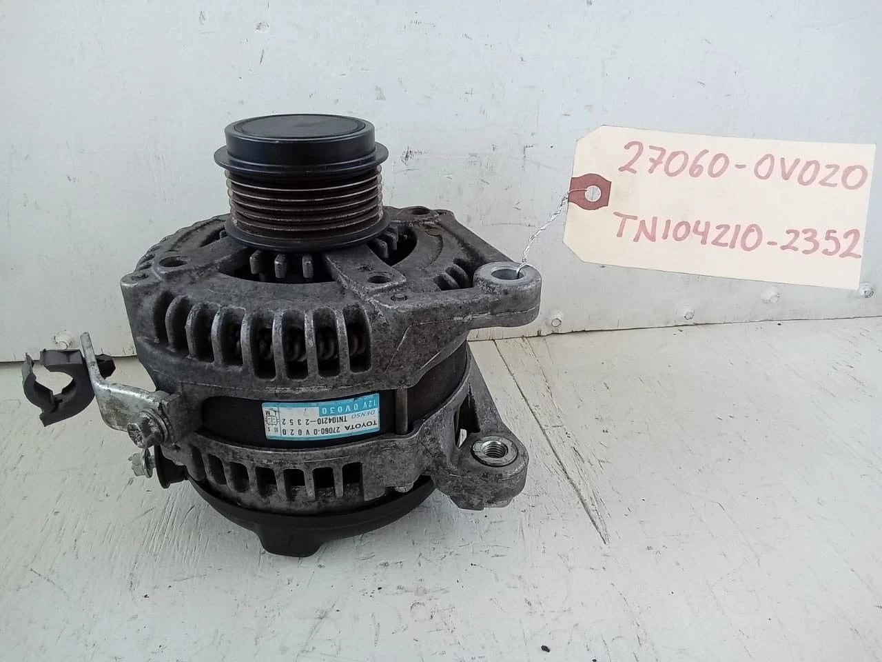 2009-2013 TOYOTA HIGHLANDER 2.7L ALTERNATOR GENERATOR 27060-0V020 | TN1042102352