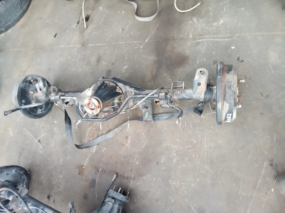 96-02 TOYOTA 4RUNNER REAR END DIFFERENTIAL AXLE CARRIER COMPLETE W/O ABS-A02A