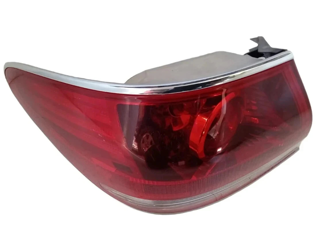 2004-2006 LEXUS ES330 ES 330 TAIL LIGHT REAR LAMP LEFT DRIVER SIDE 8155133430