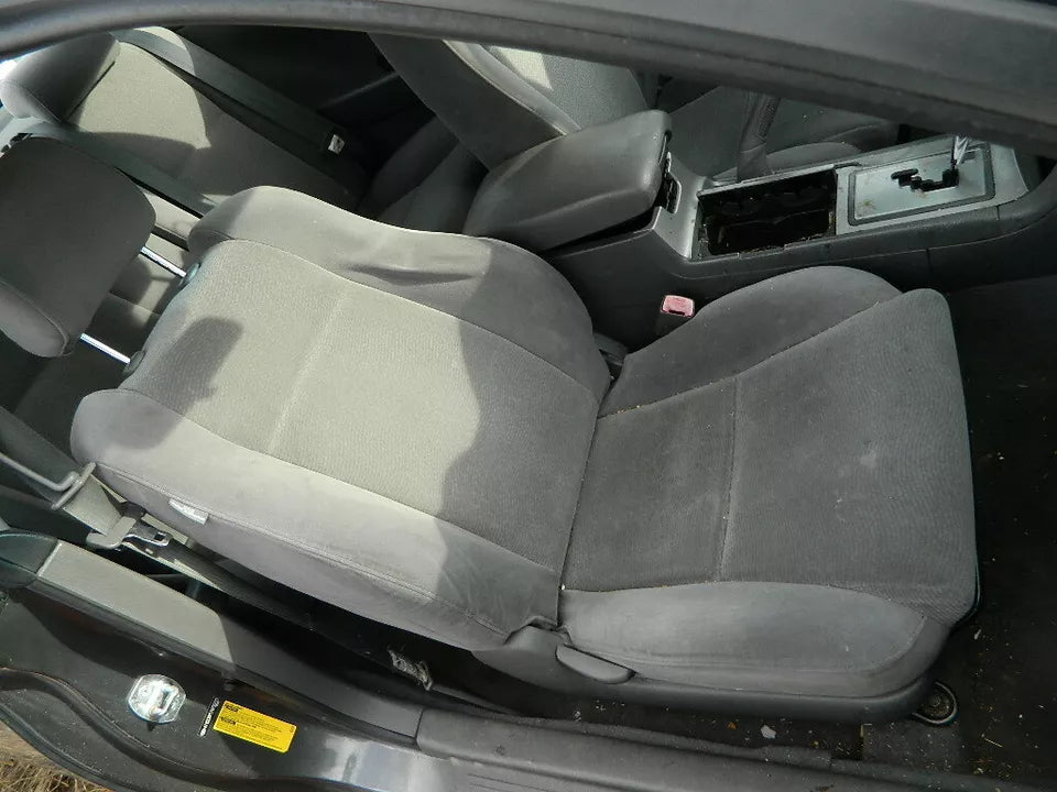 2007-2008 TOYOTA SOLARA HARD TOP FABRIC SEATS -SET( DRIVER, PASSENGER AND REAR)