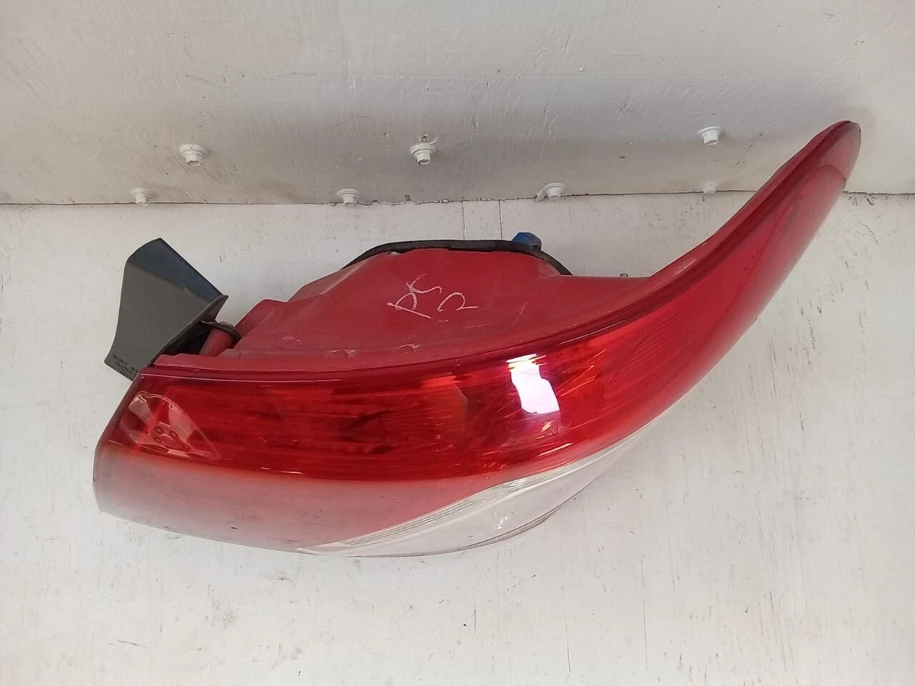 2007-2009 LEXUS ES350 ES 350 TAIL LIGHT REAR LAMP RIGHT PASSENGER SIDE 8156133500 12819001