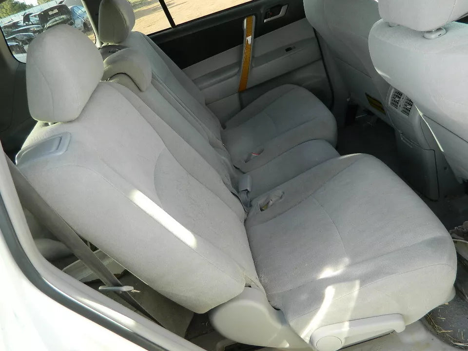 2008 TOYOTA HIGHLANDER SECOND ROW MIDDLE SEATS ASSEMBLY FABRIC/ CLOTH GRAY COLOR