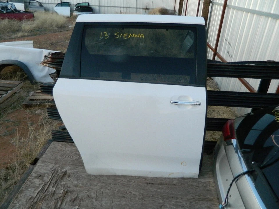 2011 2012 2013 2014 TOYOTA SIENNA REAR RIGHT PASSENGER SIDE DOOR ASSEMBLY