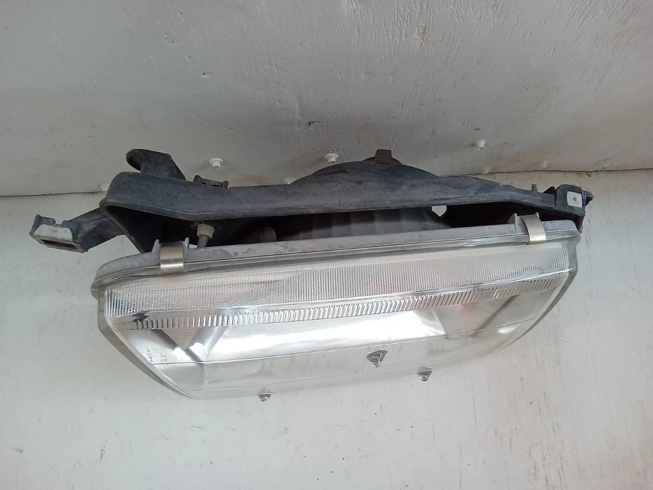 1999- 2002 TOYOTA 4RUNNER HEADLIGHT HEADLAMP LEFT DRIVER SIDE - 9922670005