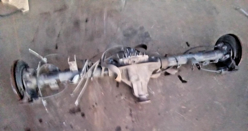 08 09 10 11 12 13 14 15 TITAN REAR END DIFFERENTIAL CARRIER AXLE NON-LOCKING