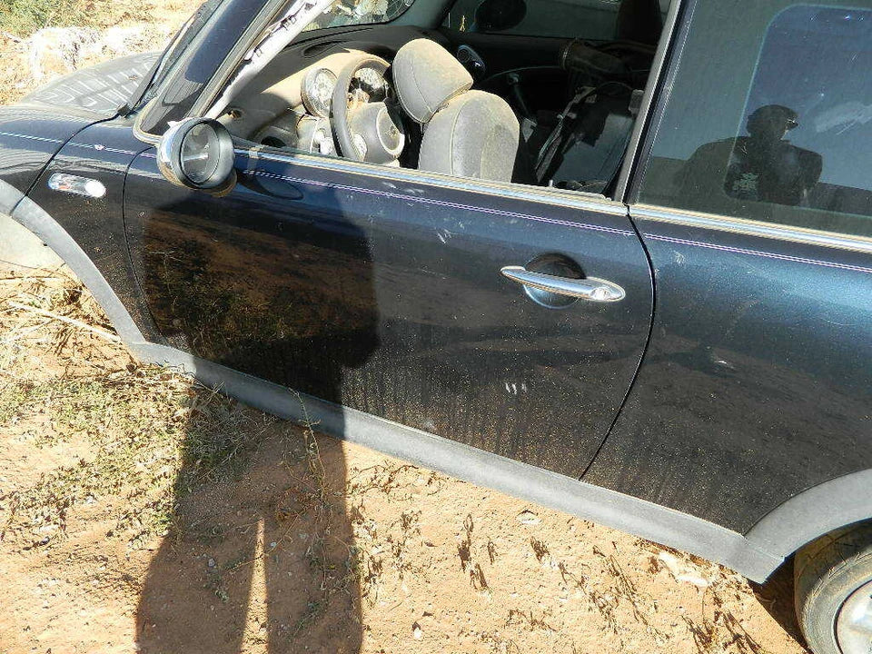 2003 2004 2005 2006 2007 2008 MINI COOPER LEFT LH SIDE DOOR- BLACK