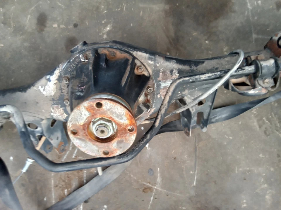 96-02 TOYOTA 4RUNNER REAR END DIFFERENTIAL AXLE CARRIER COMPLETE W/O ABS-A02A