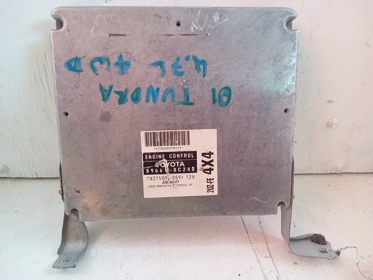 01-02 TOYOTA TUNDRA 4.7L 4WD ENGINE COMPUTER CONTROL MODULE ECU ECM 89661-0C240