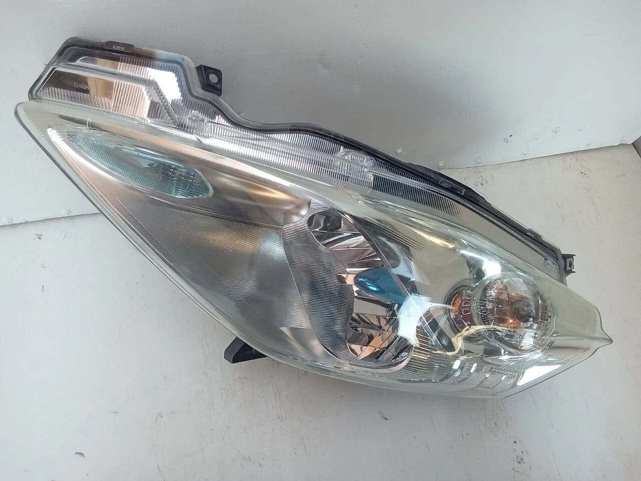 2013 - 2017 NISSAN LEAF HEADLIGHT HEADLAMP LEFT DRIVER SIDE - 260603NF0A