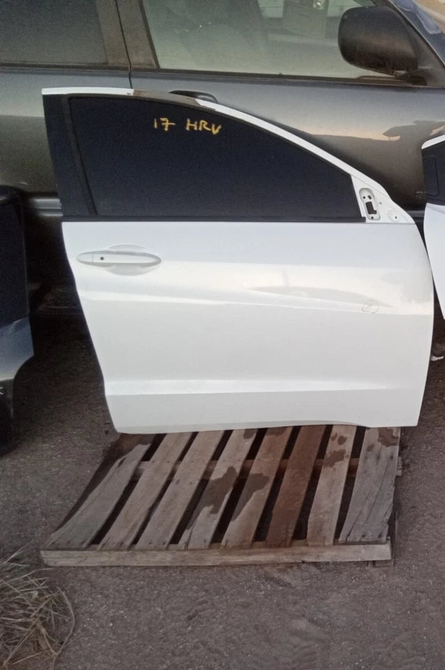 16 17 18 19 20 21 22 HONDA HRV FRONT RIGHT PASSENGER SIDE DOOR ASSEMBLY RH