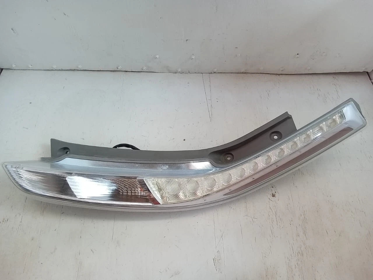 2013-2014 NISSAN LEAF REAR LAMP RIGHT PASSENGER SIDE 26550-3NA3A