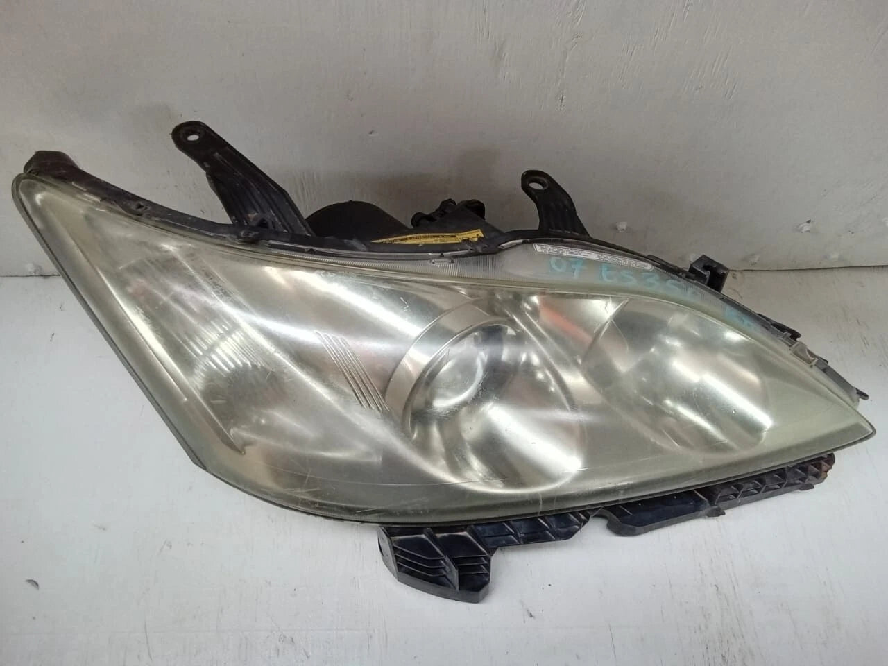2007 - 2009 LEXUS ES350 HEADLIGHT XENON RIGHT PASSENGER SIDE 85967-52020