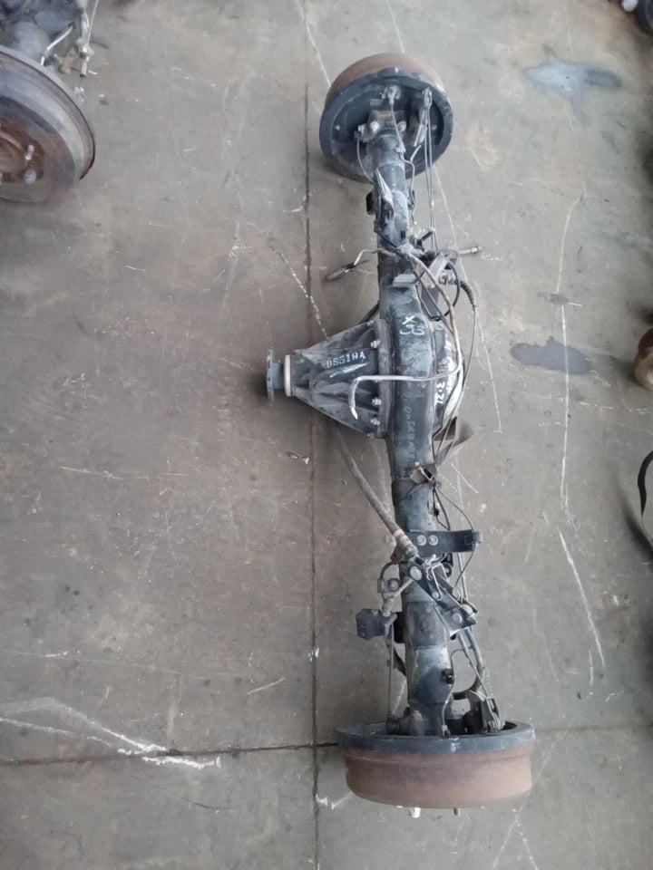 2001 2002 Nissan Frontier 3.3L V6 REAR END DIFFERENTIAL AXLE W/O LOCKER W/ ABS