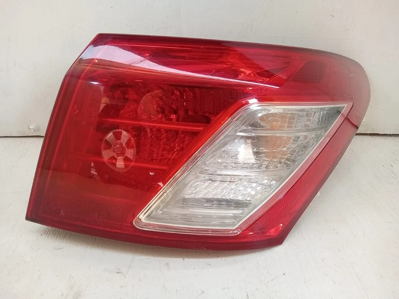 2007-2009 LEXUS ES350 ES 350 TAIL LIGHT REAR LAMP RIGHT PASSENGER SIDE 8156133500 12819001