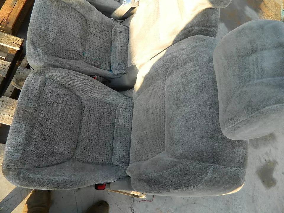 TOYOTA SIENNA REAR SECOND 2ND ROW SEATS FABRIC (3 PIECES SET)