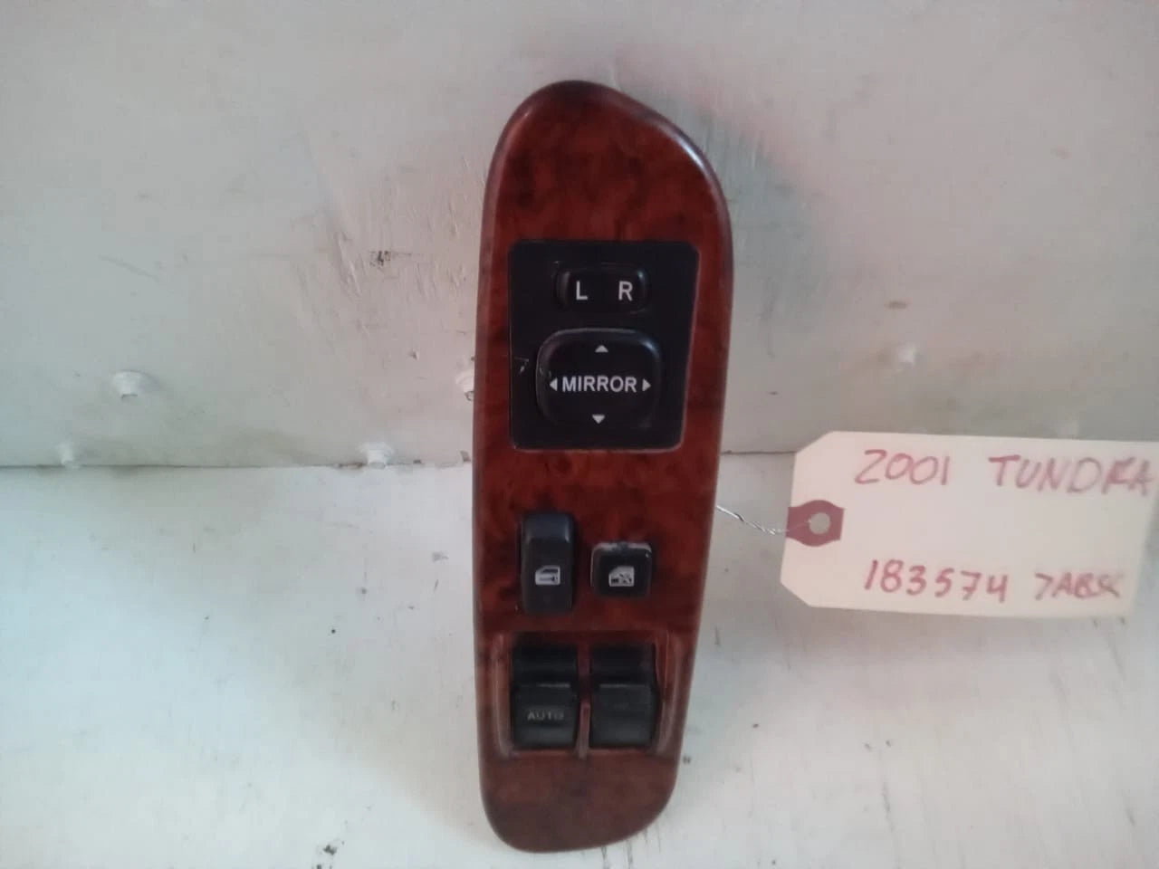 00-06 TOYOTA TUNDRA DRIVER SIDE MASTER POWER WINDOW SWITCH WOOD GRAIN 742020C020
