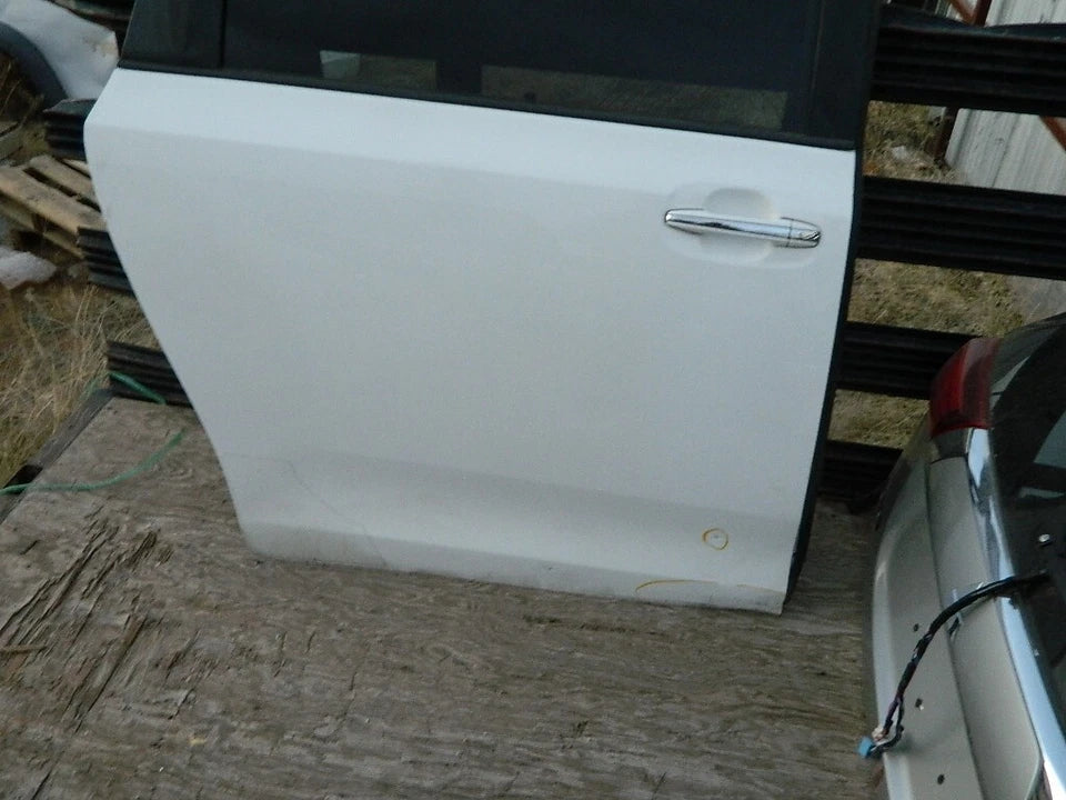2011 2012 2013 2014 TOYOTA SIENNA REAR RIGHT PASSENGER SIDE DOOR ASSEMBLY