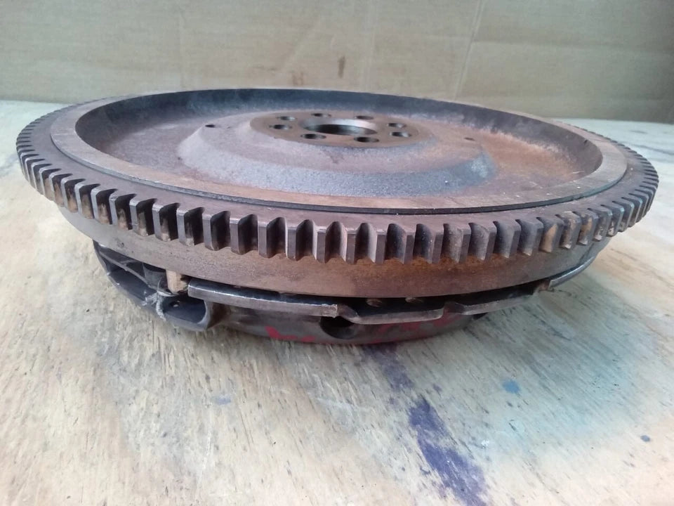 2009 2010 2011 2012 2013 TOYOTA MATRIX 2.4L CLUTCH KIT AND FLYWHEEL - OEM