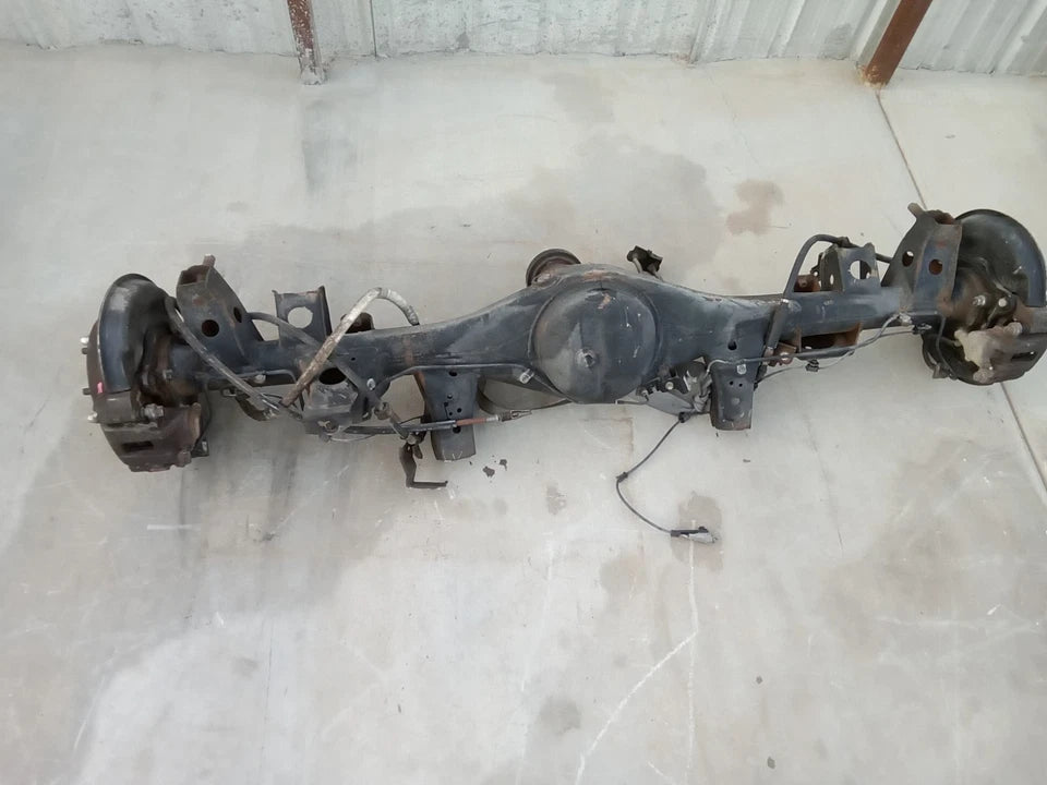 2001 2002 2003 2004 TOYOTA SEQUOIA REAR END DIFFERENTIAL CARRIER AXLE