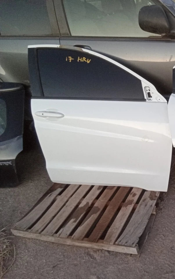16 17 18 19 20 21 22 HONDA HRV FRONT RIGHT PASSENGER SIDE DOOR ASSEMBLY RH