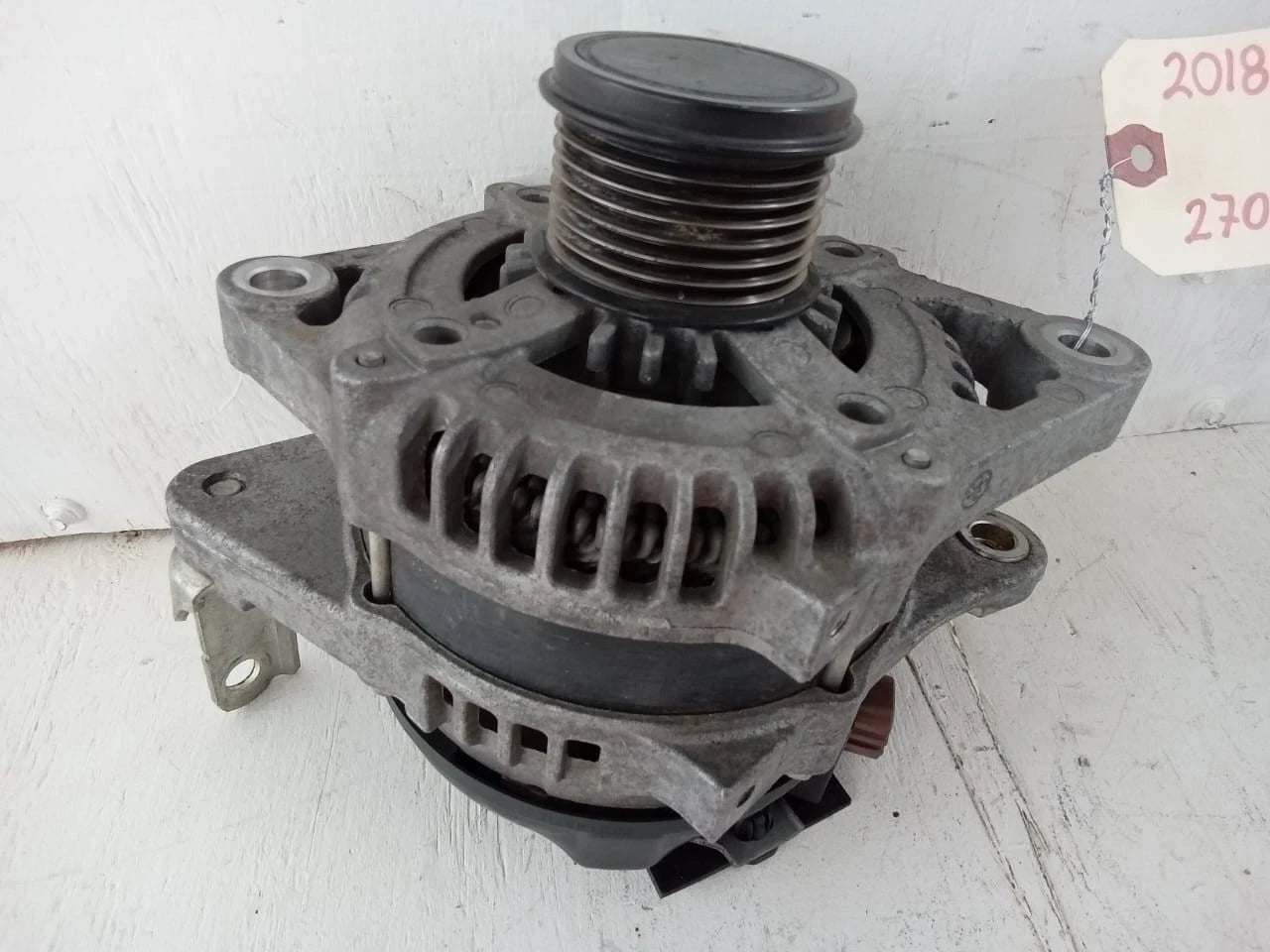 2010-2021 TOYOTA 4RUNNER 4.0L ALTERNATOR GENERATOR 27060-31190 / 104210-2865