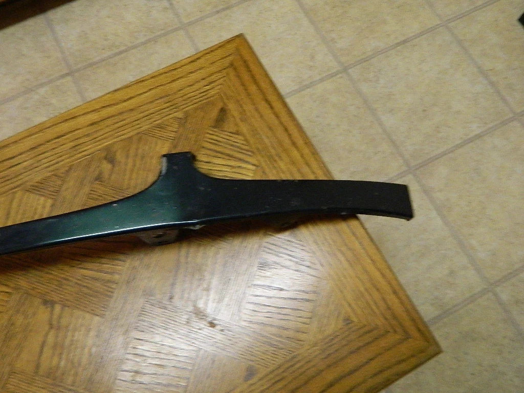 Green front right headlight filler for Toyota Tundra 2001 OEM part