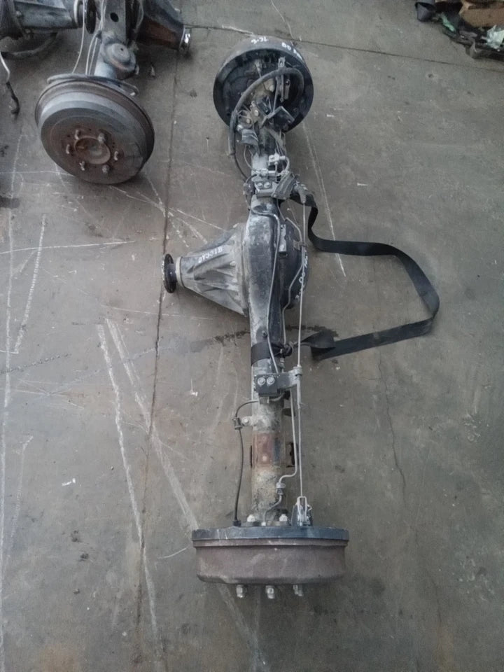 2000 Nissan Frontier 3.3L V6 REAR END DIFFERENTIAL AXLE W/O LOCKER W/ ABS