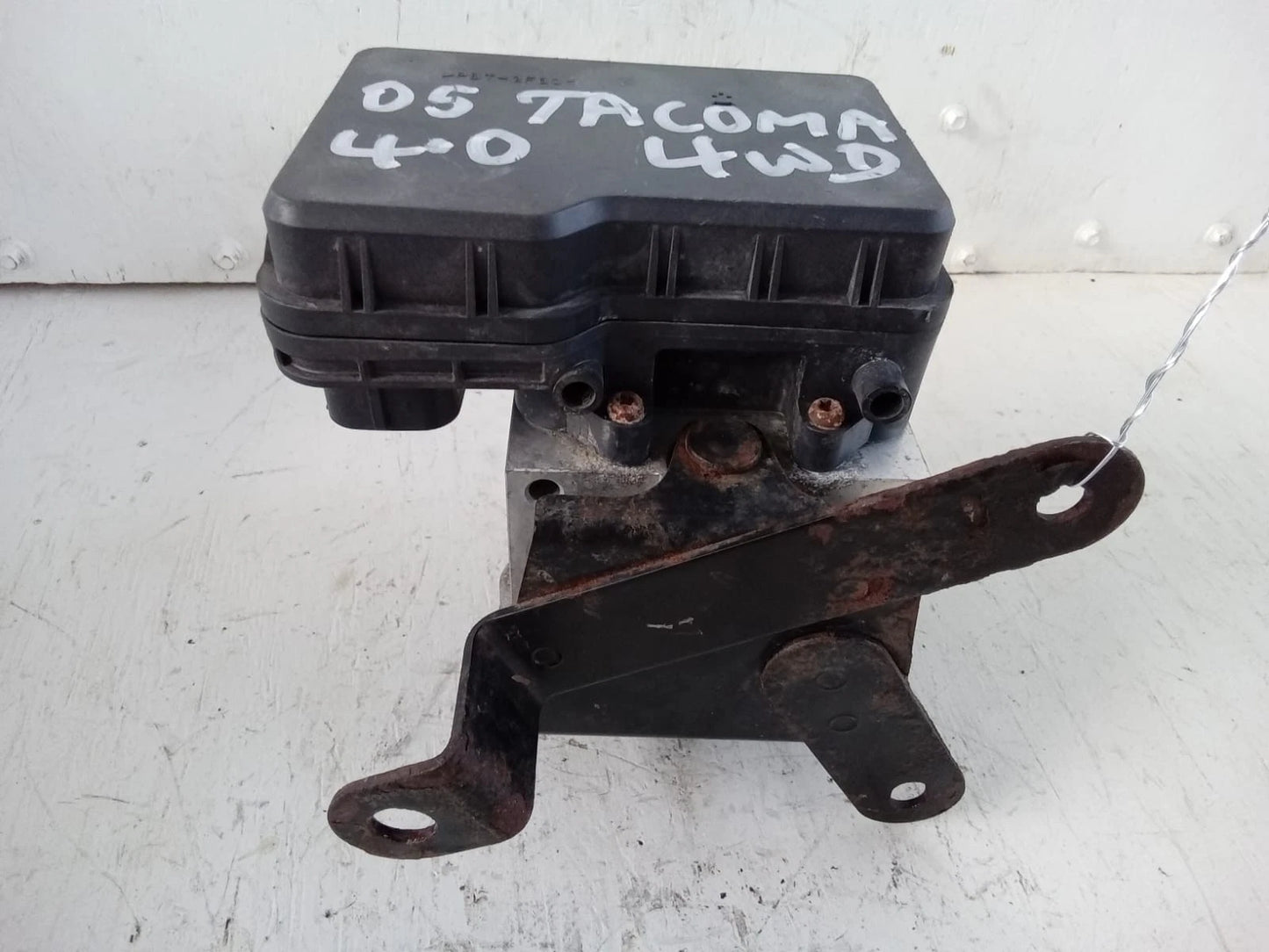 05-08 TOYOTA TACOMA 4WD 4.0L ANTI LOCK BRAKE PUMP ABS CONTROL MODULE 89541-04040