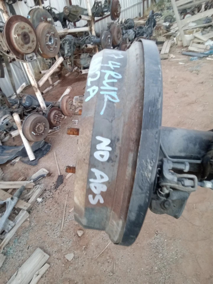 96-02 TOYOTA 4RUNNER REAR END DIFFERENTIAL AXLE CARRIER COMPLETE NO ABS-A02A
