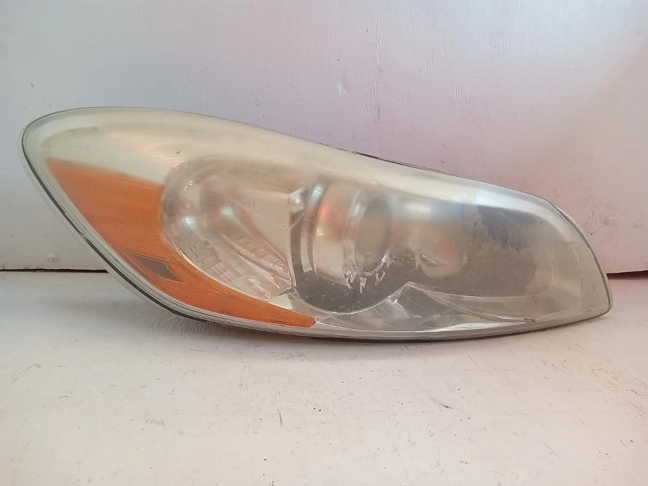 2011 - 2013 VOLVO C30 T5 HEADLIGHT HEADLAMP RIGHT PASSENGER SIDE - LE08F6184